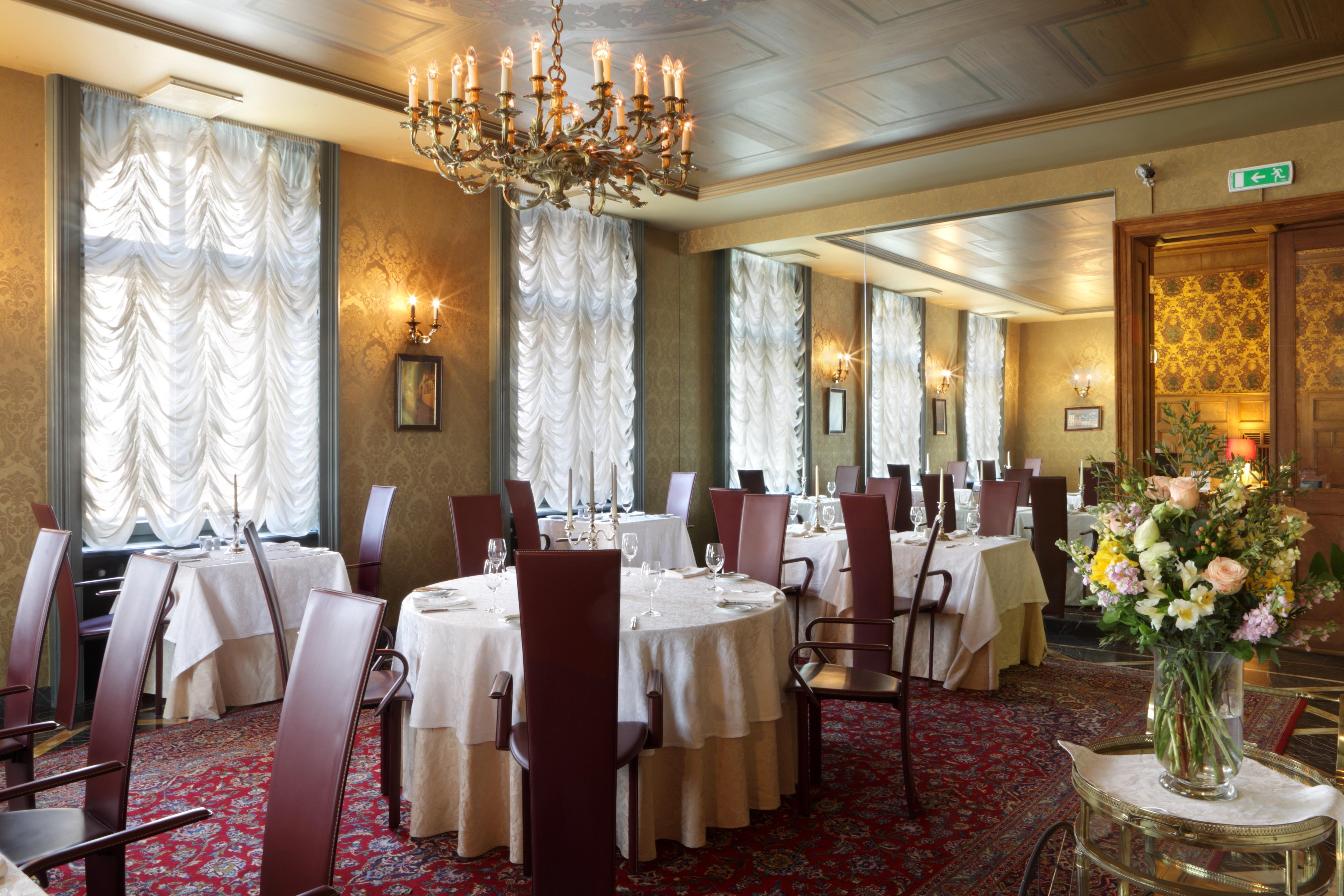 Gallery Park Hotel & Spa, A Chateaux & Hotels Collection リガ レストラン 写真